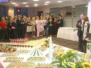 Verslo mokyklos uždarymas