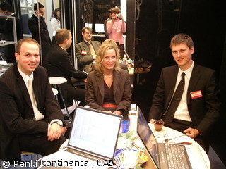 Paroda „CeBIT 2006“ – BS/2 stende apsilankė „Wincor Nixdorf“ atstovas