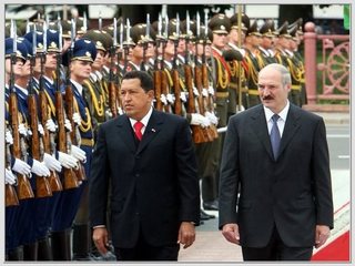 Venesuelos prezidentas Hugo Chavez ir Baltarusijos prezidentas Aleksandras Lukašenka