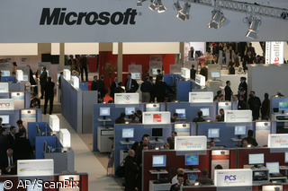 „Microsoft“ stendas parodoje „CeBIT 2008“ 