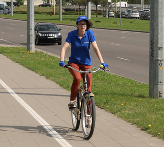 „Dviračių iššūkyje“ sėkmingai pasirodė „Skynet“ dizainerė Raimonda Sunklodaitė