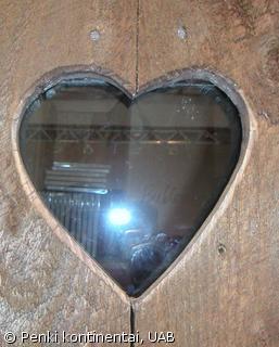 Stiklinė širdelė